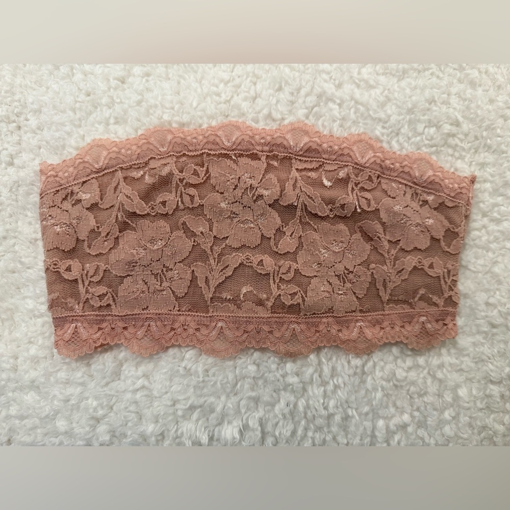 LAST CHANCE Urban Outfitters Pink Lace Bandeau Top